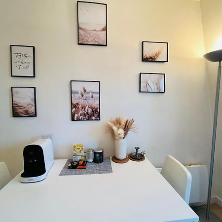 Dream Dwell Paris-Charming Studio Superb Location In 7Th District París Exterior foto