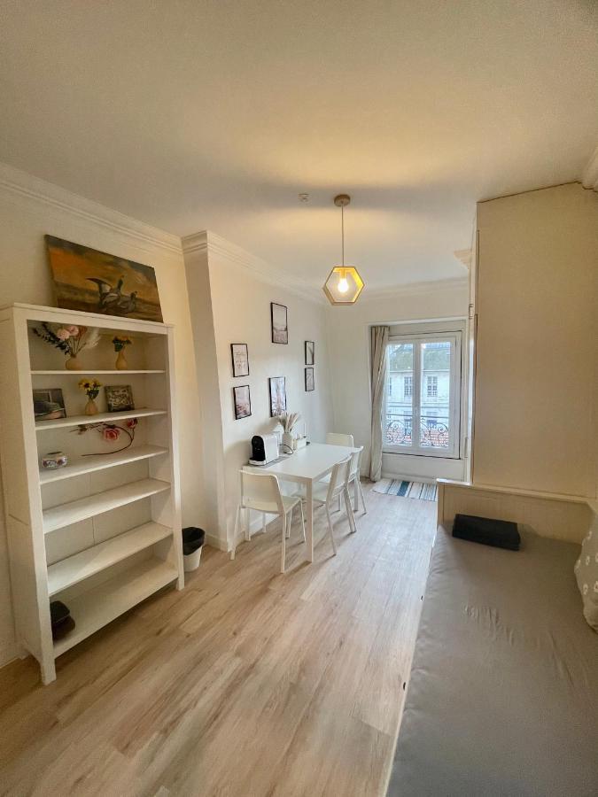 Dream Dwell Paris-Charming Studio Superb Location In 7Th District París Exterior foto