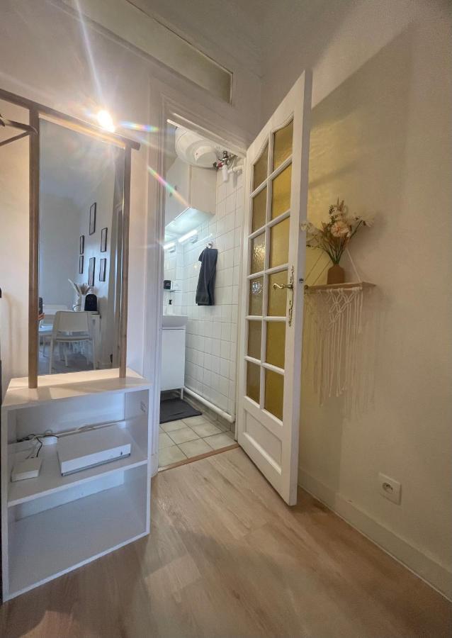 Dream Dwell Paris-Charming Studio Superb Location In 7Th District París Exterior foto